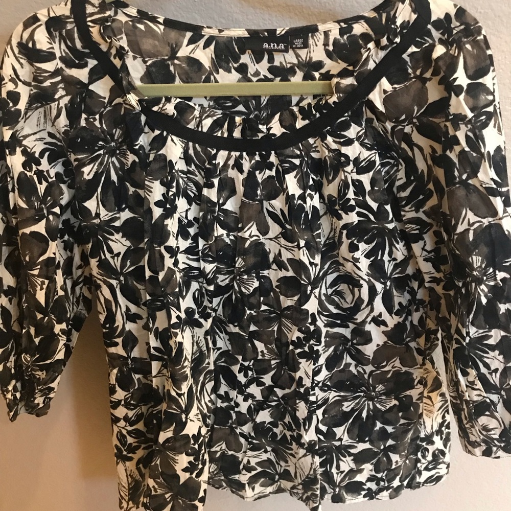 Beautiful Floral Boho Sz Lg
